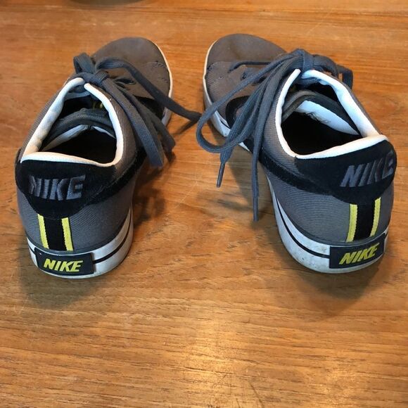 Nike Classic Canvas shoes Men’s 8 Very sweet! - Picture 4 of 8